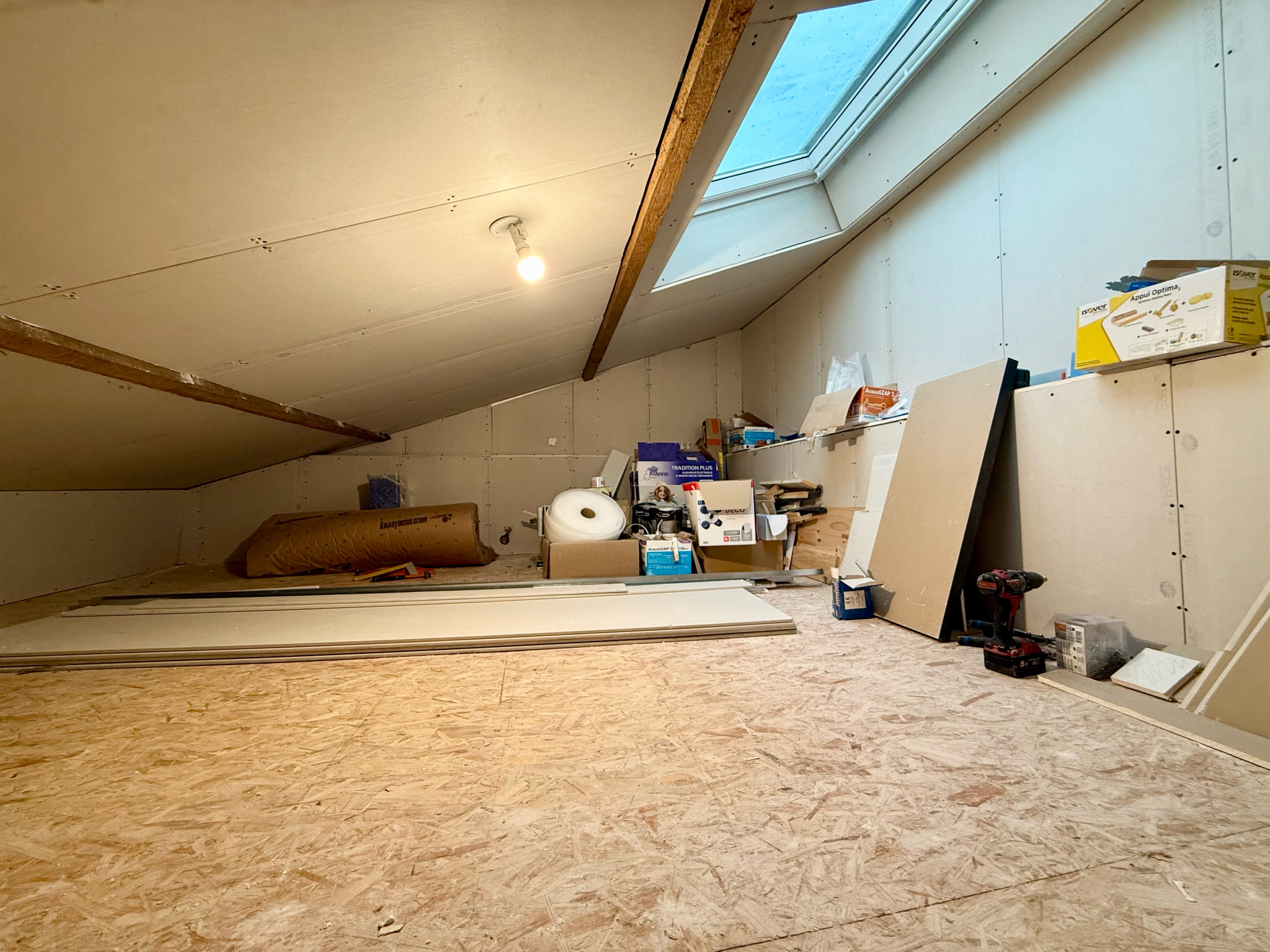 Immo80 – L'immobilier à Amiens et dans la Somme-AMIENS – QUARTIER SAINT PIERRE – 2 CHAMBRES – JARDIN – DEPENDANCE – AUCUN TRAVAUX