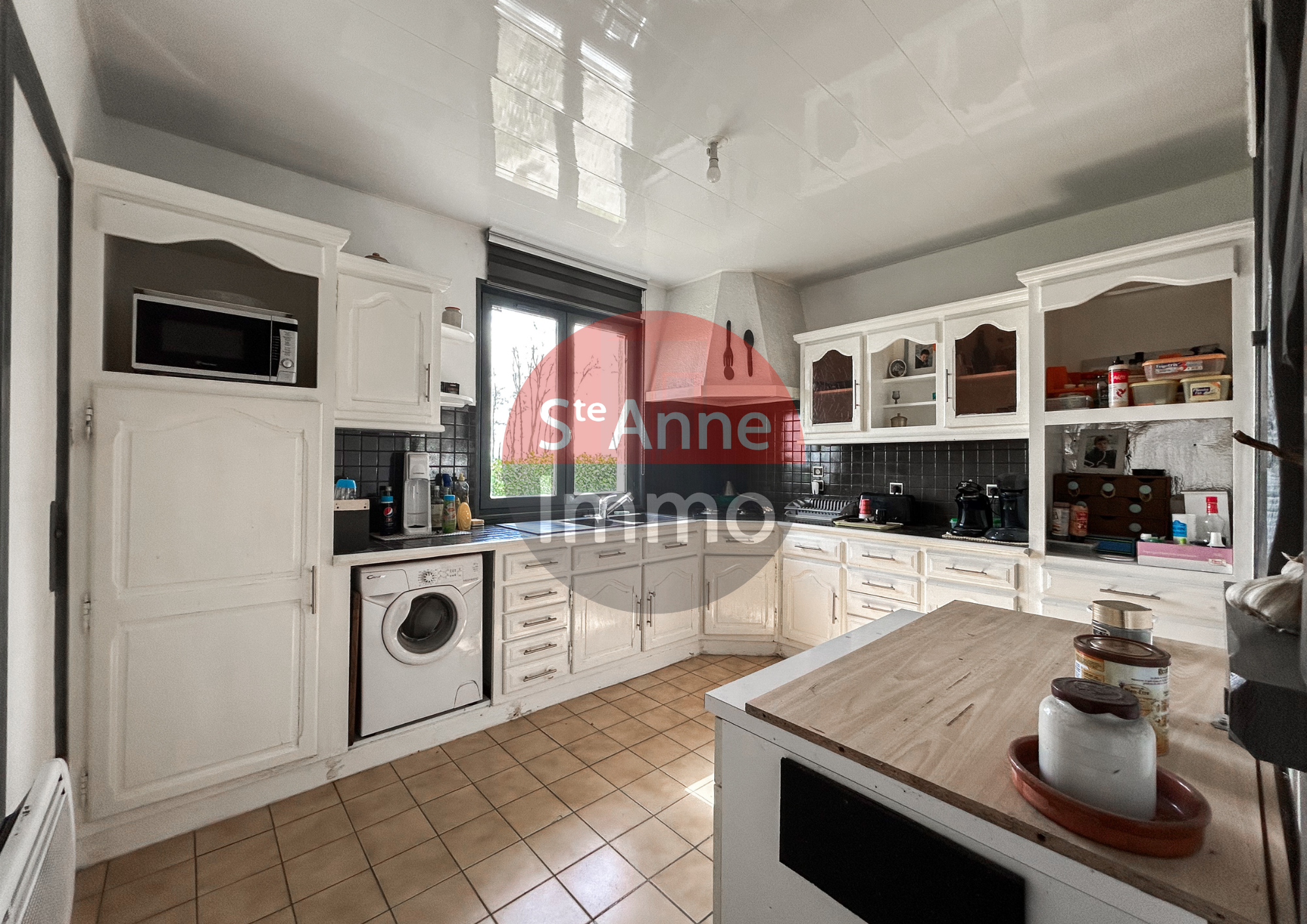 Immo80 – L'immobilier à Amiens et dans la Somme-BEAUFORT-EN-SANTERRE – PAVILLON INDIVIDUEL AVEC AUTONOMIE DE PLAIN PIED – 4 CHAMBRES – GARAGE – COUR – JARDIN
