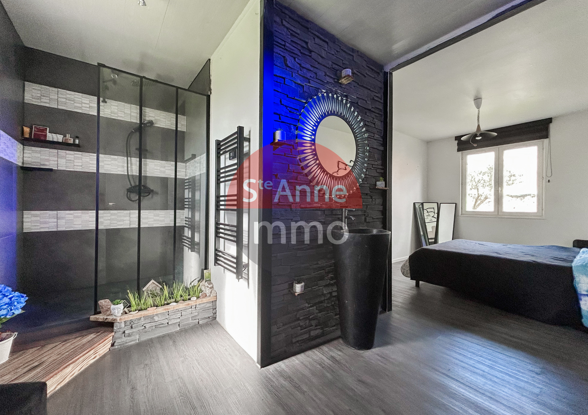 Immo80 – L'immobilier à Amiens et dans la Somme-BEAUFORT-EN-SANTERRE – PAVILLON INDIVIDUEL AVEC AUTONOMIE DE PLAIN PIED – 4 CHAMBRES – GARAGE – COUR – JARDIN