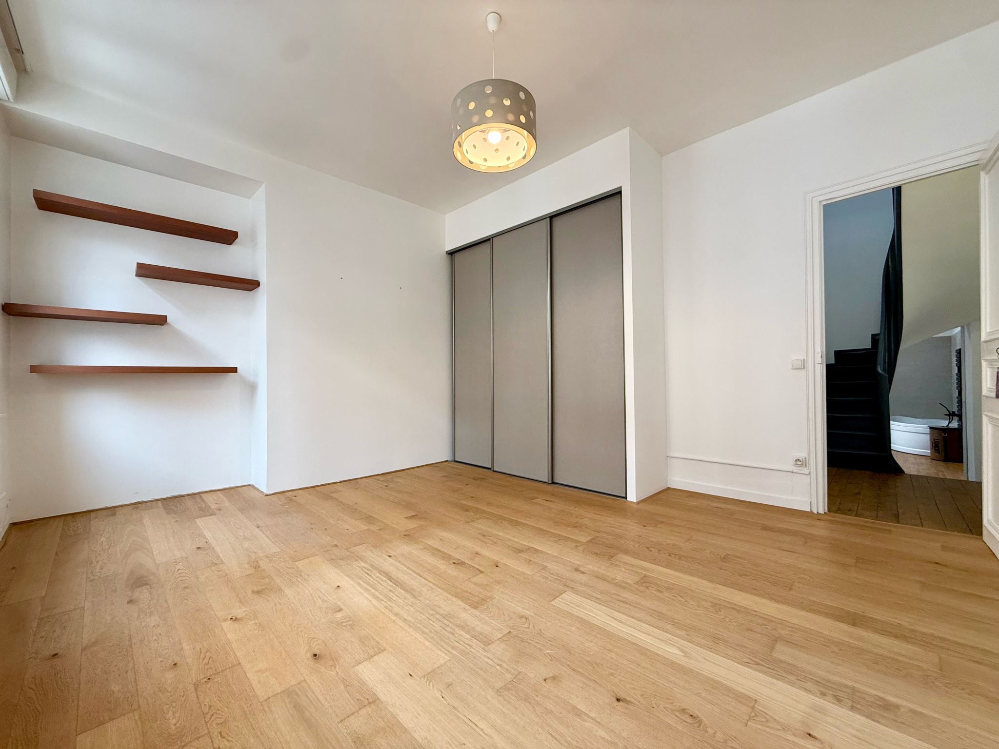 Immo80 – L'immobilier à Amiens et dans la Somme-AMIENS – QUARTIER HENRIVILLE – DOUBLE AMIENOISE – 4 CHAMBRES – COUR – AUCUN TRAVAUX