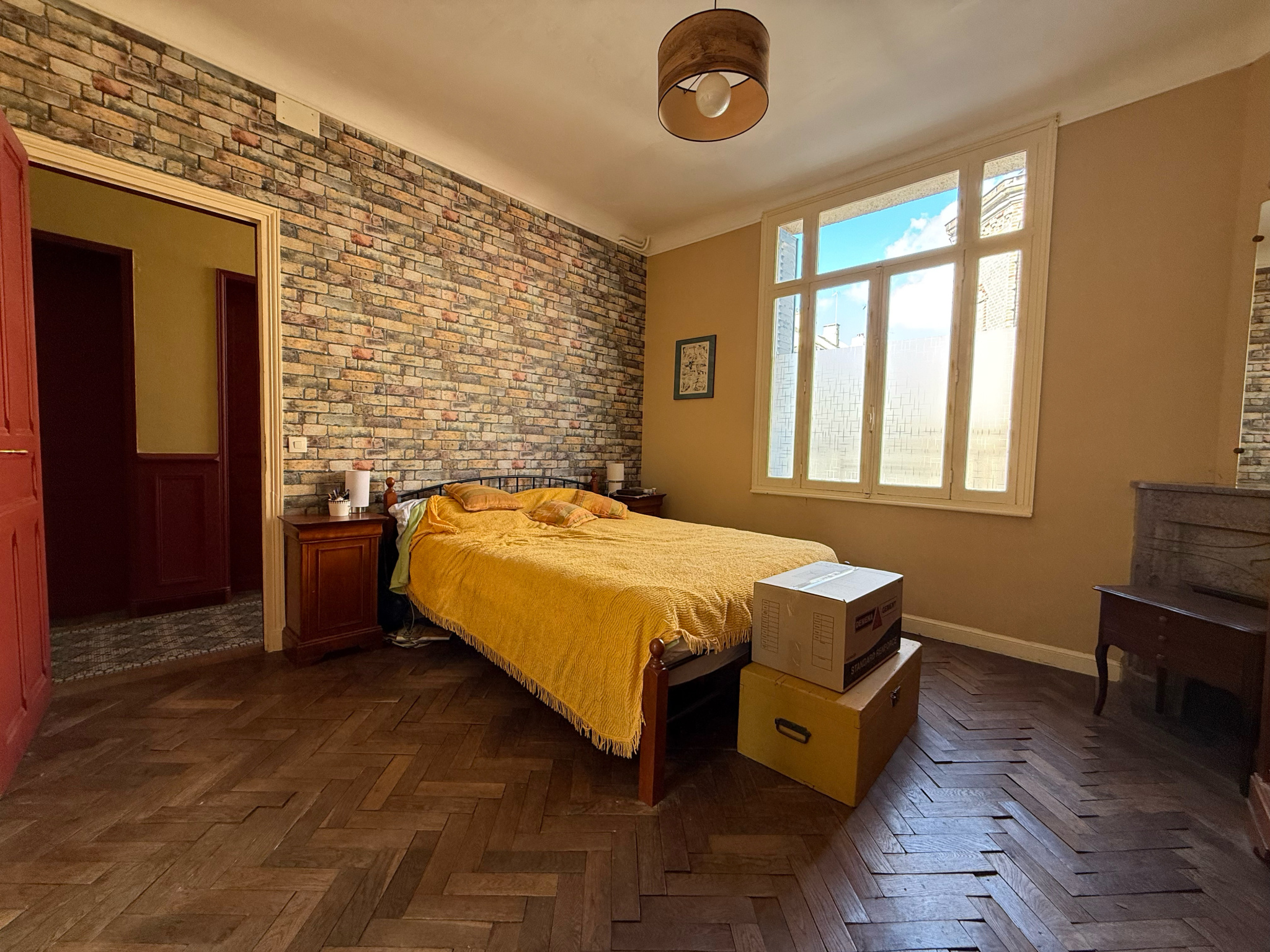 Immo80 – L'immobilier à Amiens et dans la Somme-AMIENS – QUARTIER SAINT ACHEUL – 5 CHAMBRES – JARDIN – TERRASSE – CABANON