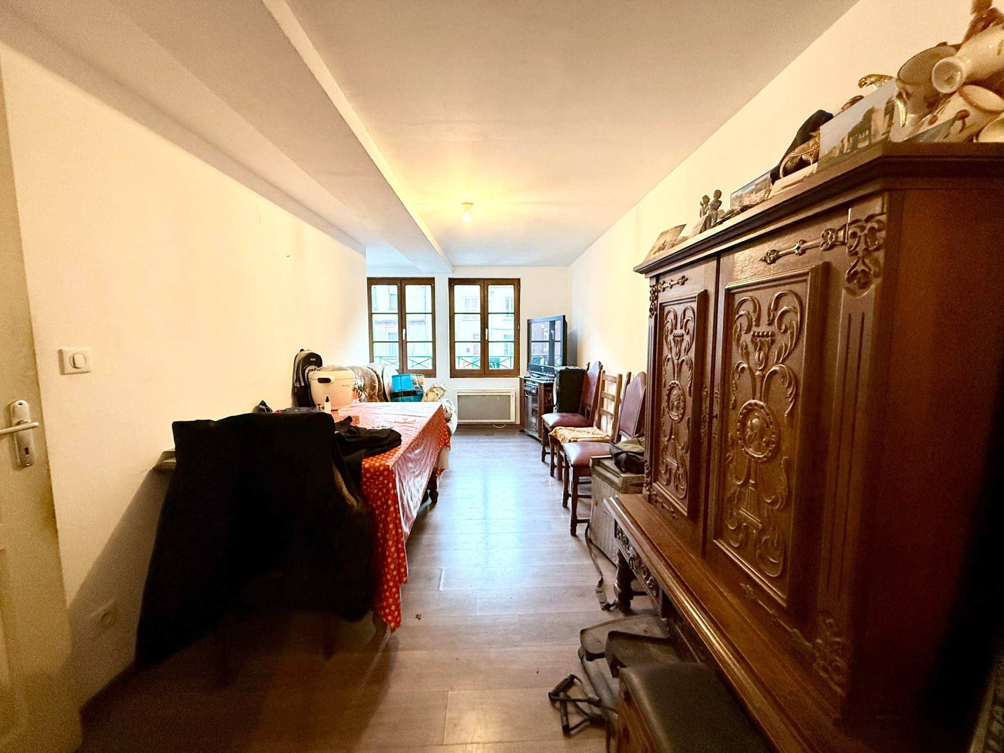 Immo80 – L'immobilier à Amiens et dans la Somme-PICQUIGNY – IMMEUBLE DE RAPPORT – 2 LOGEMENTS – 8,9% DE RENTABILITÉS