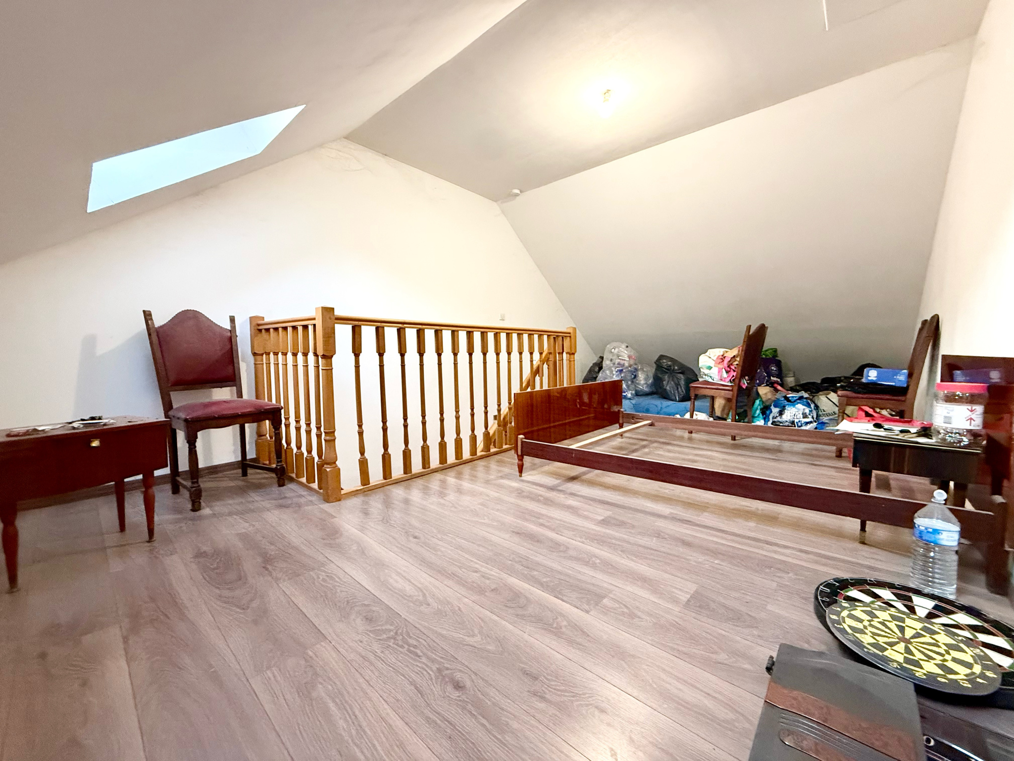 Immo80 – L'immobilier à Amiens et dans la Somme-PICQUIGNY – IMMEUBLE DE RAPPORT – 2 LOGEMENTS – 8,9% DE RENTABILITÉS