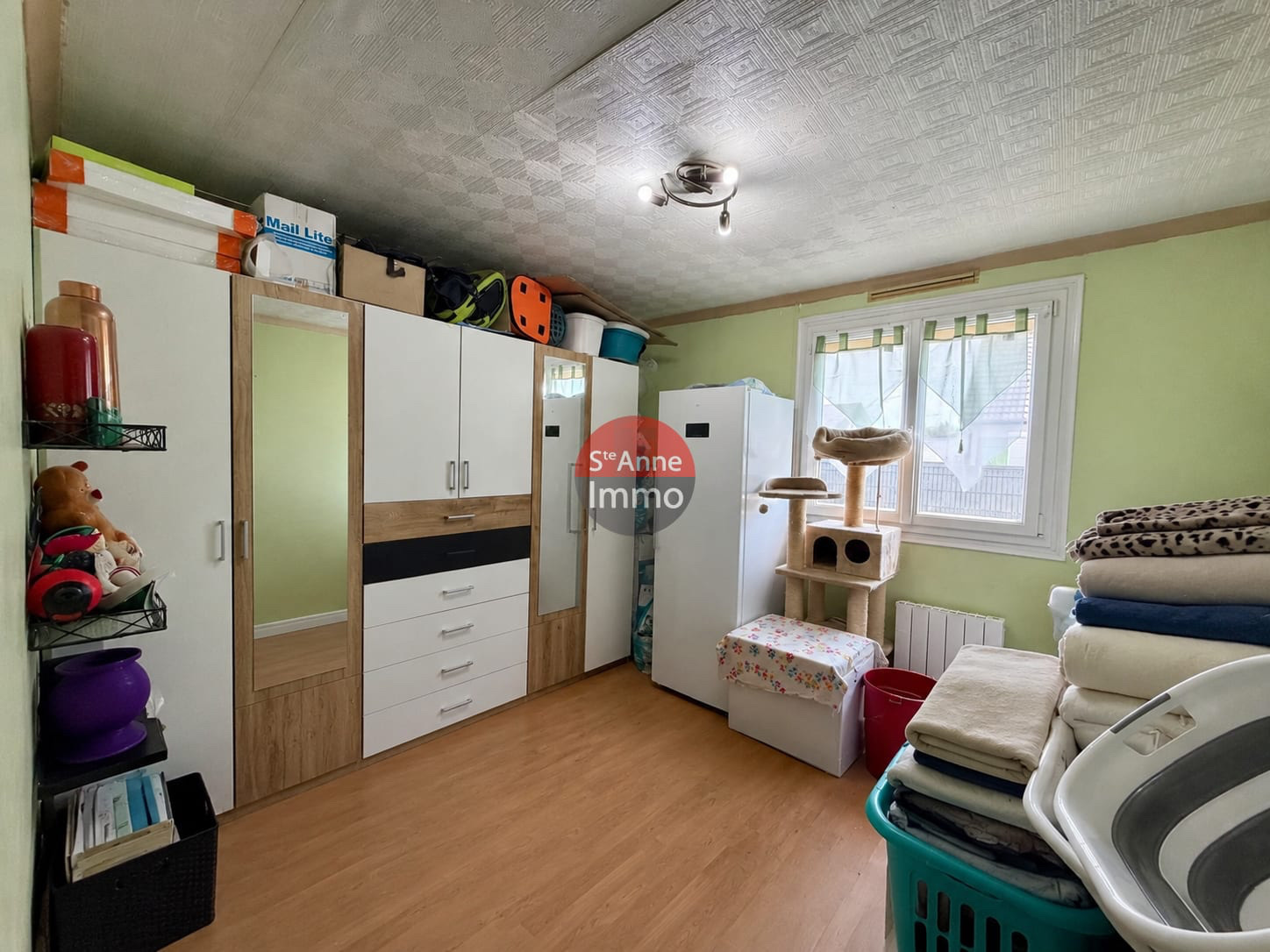 Immo80 – L'immobilier à Amiens et dans la Somme-VILLERS-BRETONNEUX – PAVILLON INDIVIDUEL – 58m2 – PLAIN-PIED – 2CHAMBRES – JARDIN – GARAGE