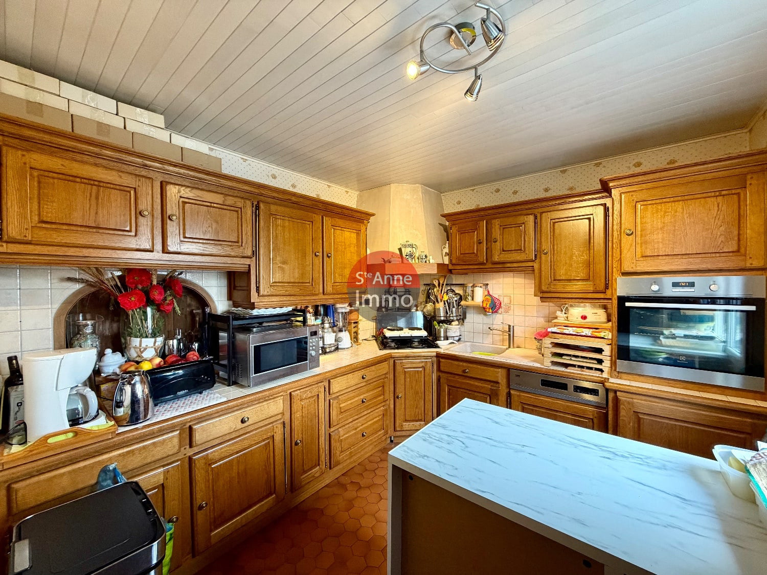 Immo80 – L'immobilier à Amiens et dans la Somme-POULAINVILLE – PAVILLON INDIVIDUEL – 110m2 – 3 CHAMBRES – BUREAU – GARAGE – JARDIN