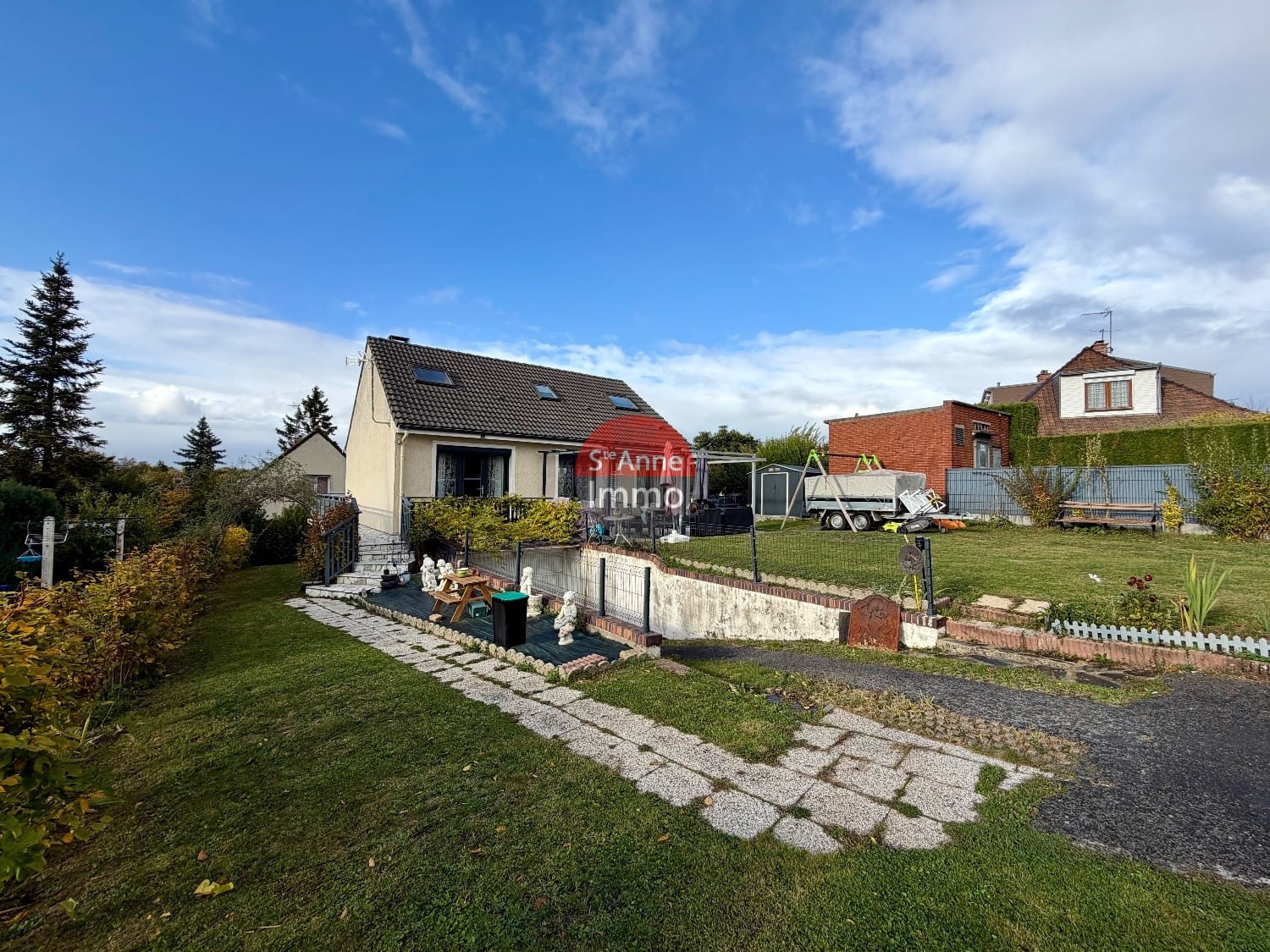 Immo80 – L'immobilier à Amiens et dans la Somme-POULAINVILLE – PAVILLON INDIVIDUEL – 110m2 – 3 CHAMBRES – BUREAU – GARAGE – JARDIN