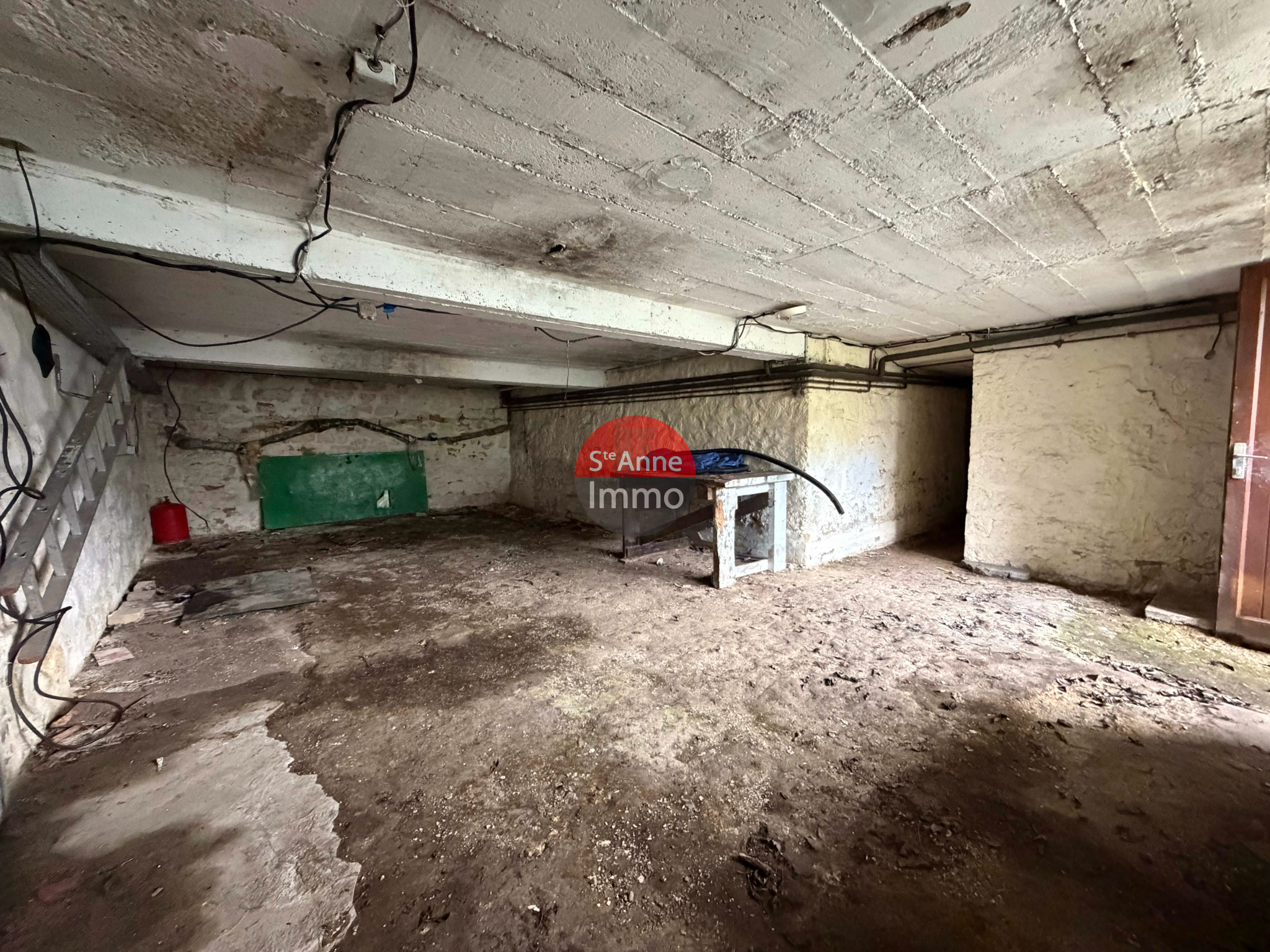 Immo80 – L'immobilier à Amiens et dans la Somme-ALBERT – MAISON DE PLAIN PIED – 102 m2 – 2 CHAMBRES – JARDIN