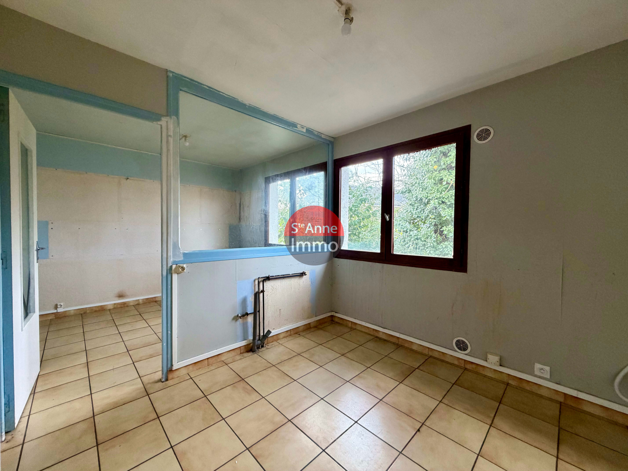 Immo80 – L'immobilier à Amiens et dans la Somme-ALBERT – MAISON DE PLAIN PIED – 102 m2 – 2 CHAMBRES – JARDIN