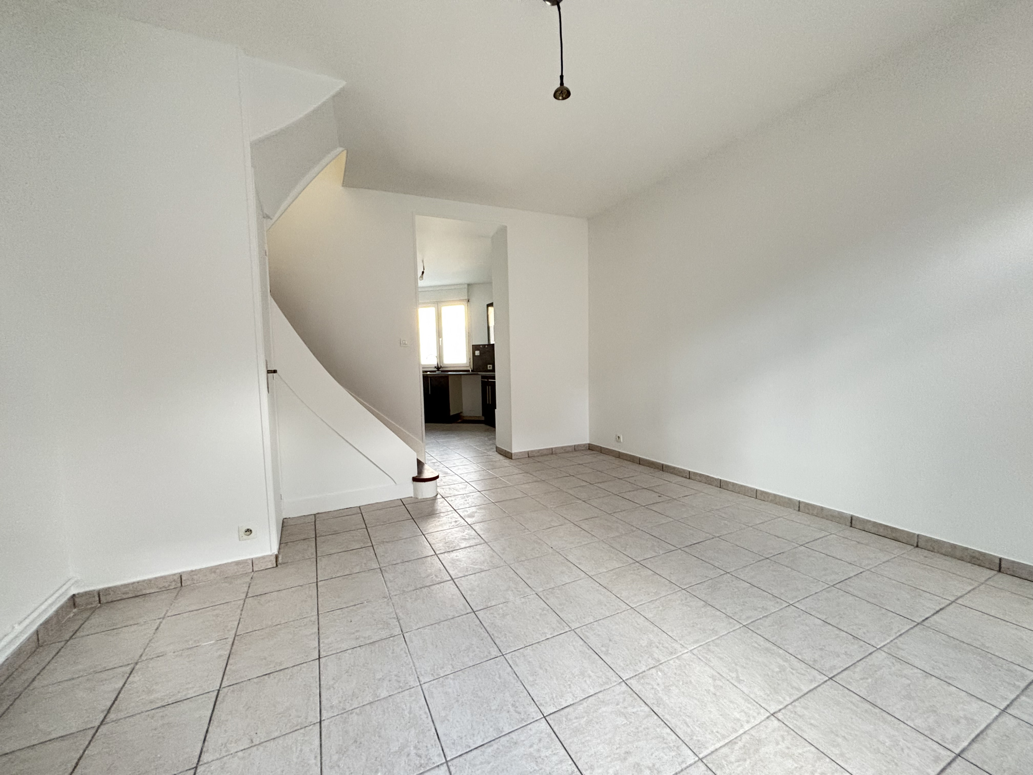 Immo80 – L'immobilier à Amiens et dans la Somme-MAISON – 58M2 – 2 CHAMBRES