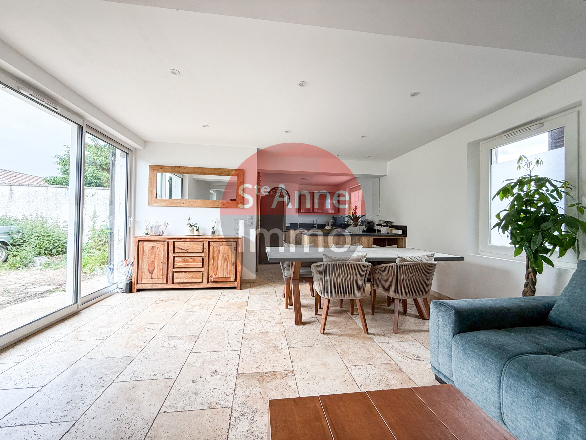 Immo80 – L'immobilier à Amiens et dans la Somme-VRELY – MAISON INDIVIDUELLE – AUTONOMIE DE PLAIN PIED – 4 CHAMBRES – DEPENDANCES – CAVE