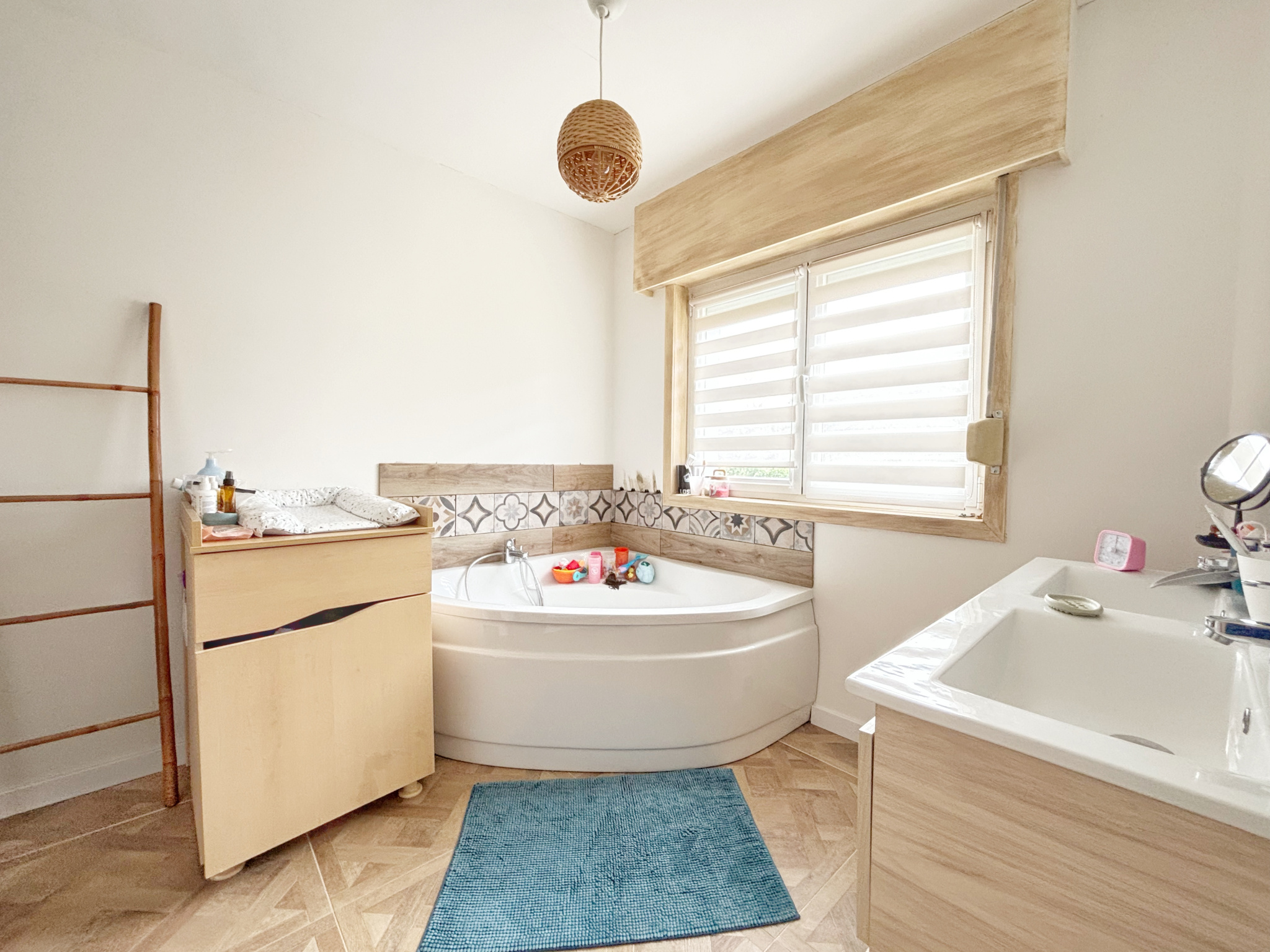 Immo80 – L'immobilier à Amiens et dans la Somme-PAVILLON INDIVIDUEL – 146M2 – 3 CHAMBRES – JARDIN