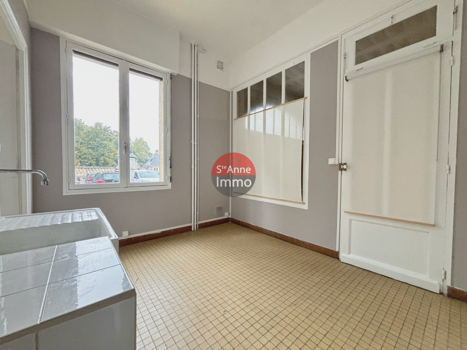 Immo80 – L'immobilier à Amiens et dans la Somme-ANCIENNE LOGE DE GARDIEN AVEC POTENTIEL – 31M2 – AMIENS