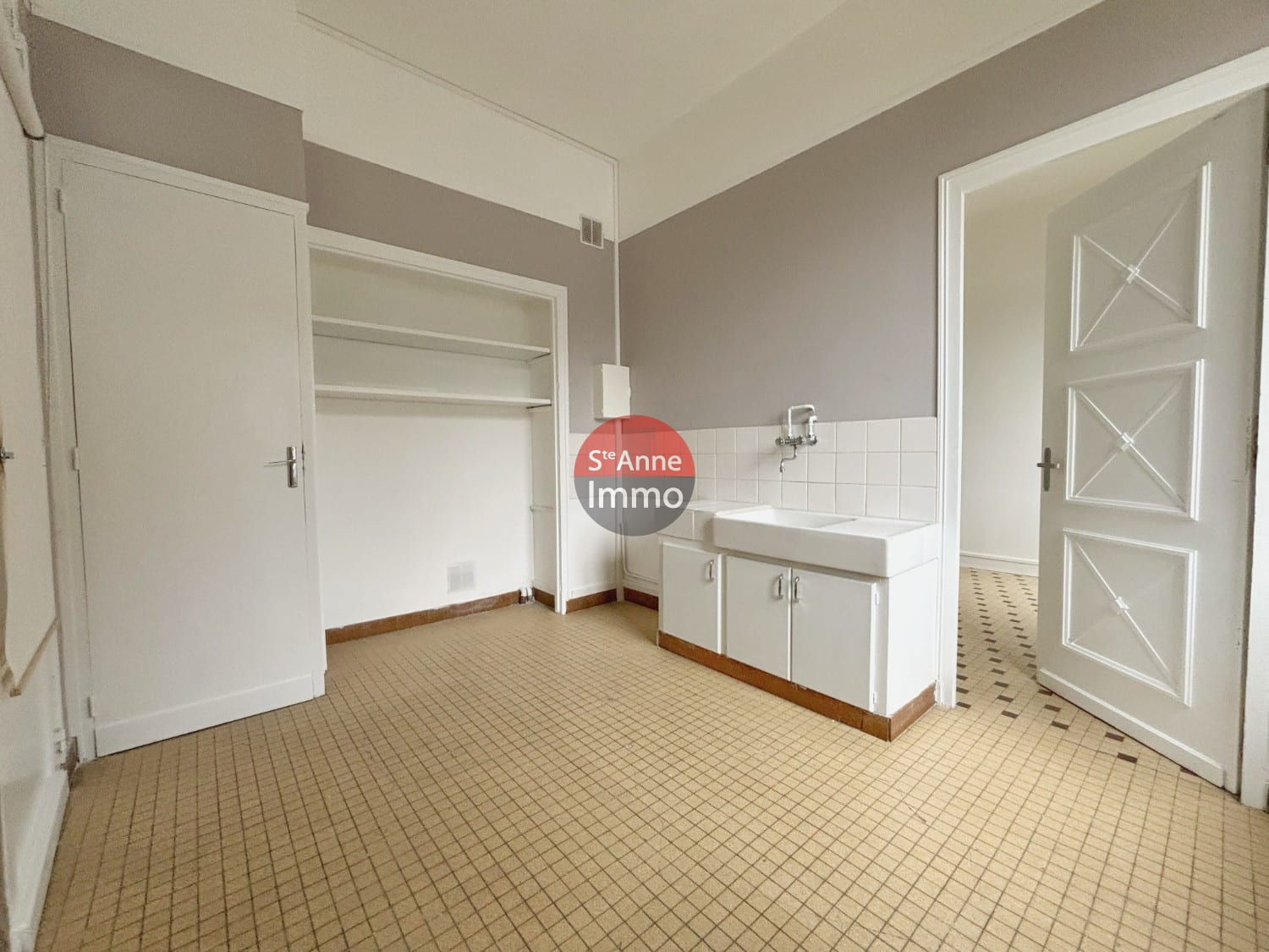 Immo80 – L'immobilier à Amiens et dans la Somme-ANCIENNE LOGE DE GARDIEN AVEC POTENTIEL – 31M2 – AMIENS