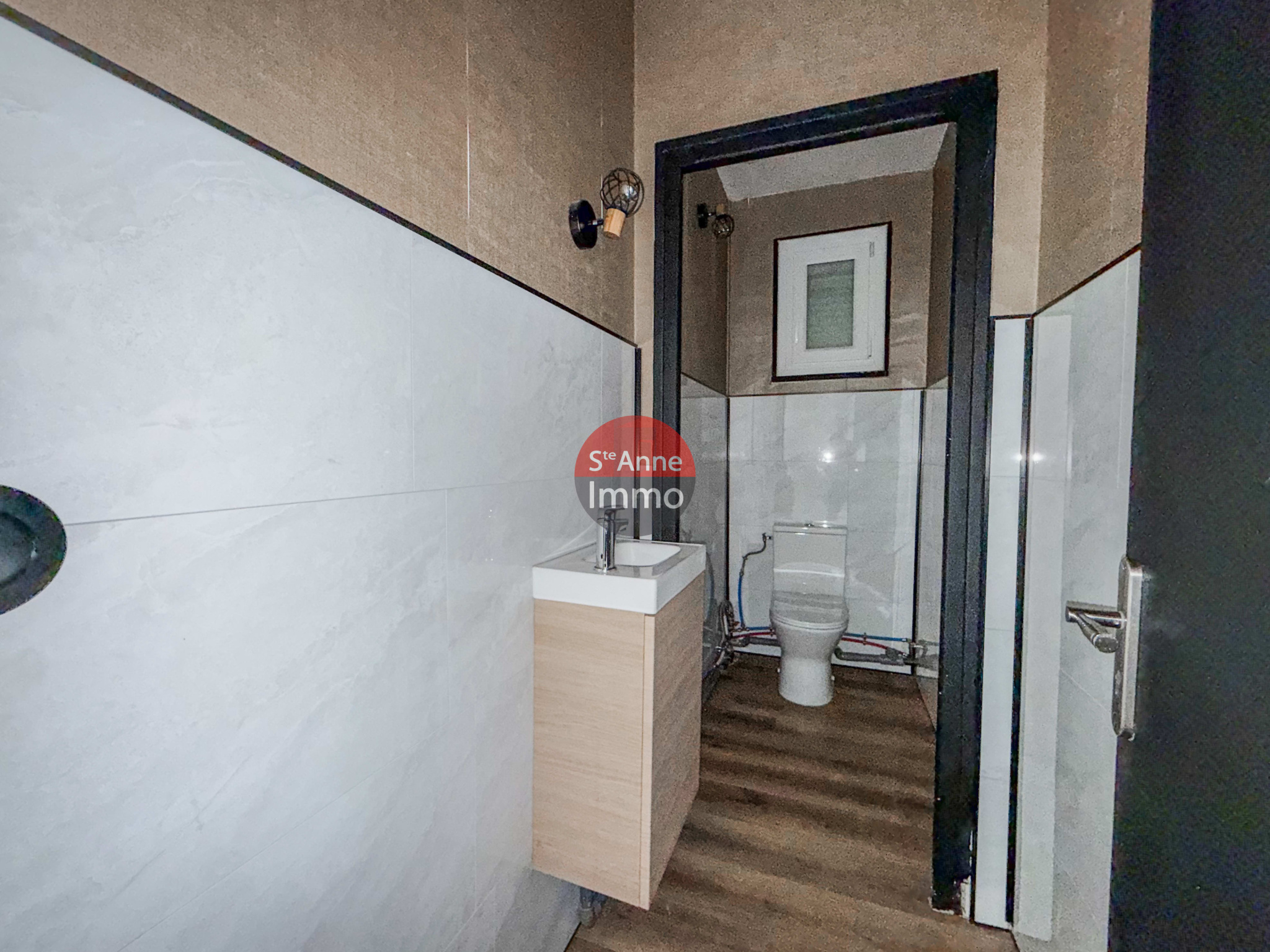 Immo80 – L'immobilier à Amiens et dans la Somme-ROSIERES-EN-SANTERRE – CENTRE VILLE – LOCAL COMMERCIAL