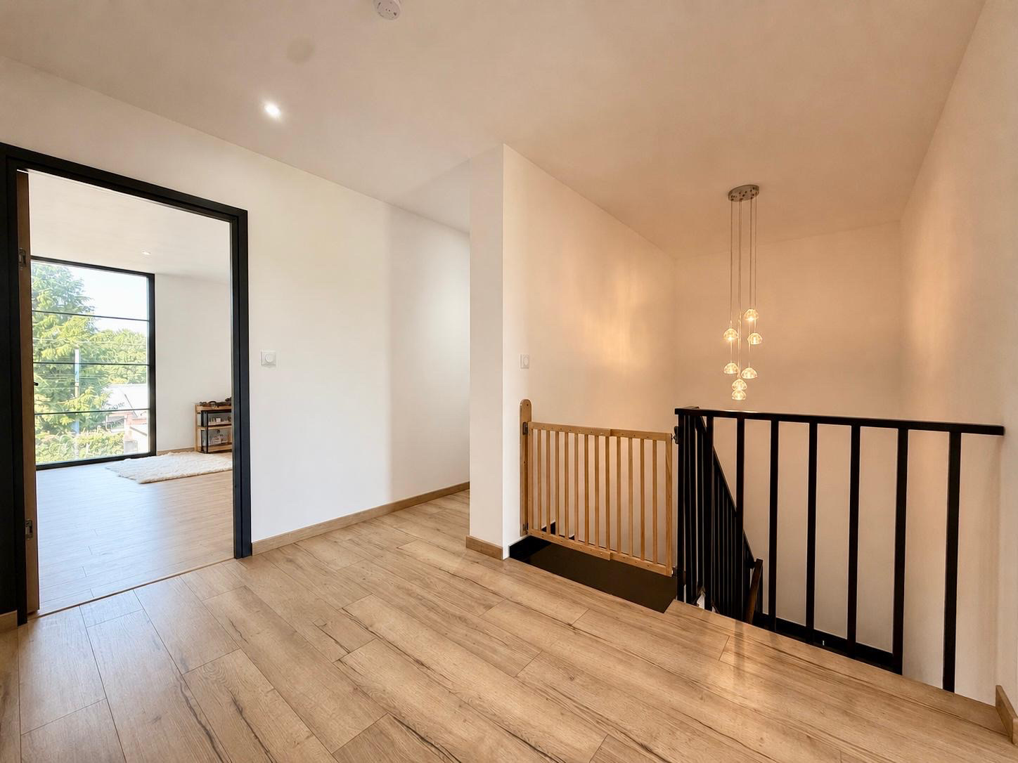 Immo80 – L'immobilier à Amiens et dans la Somme-BUSSY LES DAOURS – MAISON D&rsquo;ARCHITECTE – PAVILLON INDIVIDUEL – DOUBLE GARAGE – JARDIN