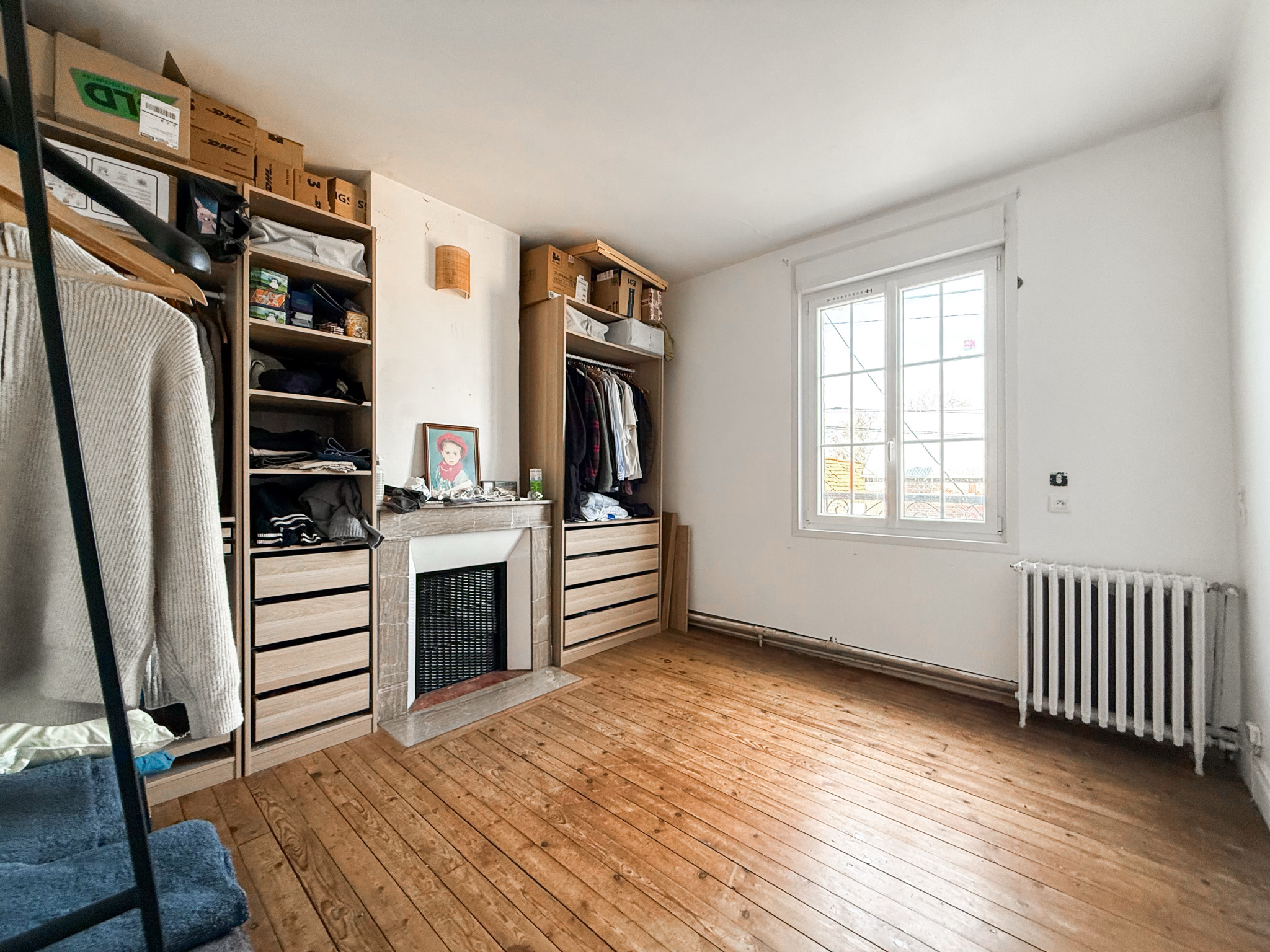 Immo80 – L'immobilier à Amiens et dans la Somme-FRANSART – MAISON DE MAITRE – 4 CHAMBRES – COUR – JARDIN – DEPENDANCES -GARAGE – PLACE DE PARKINGS PRIVATIVES