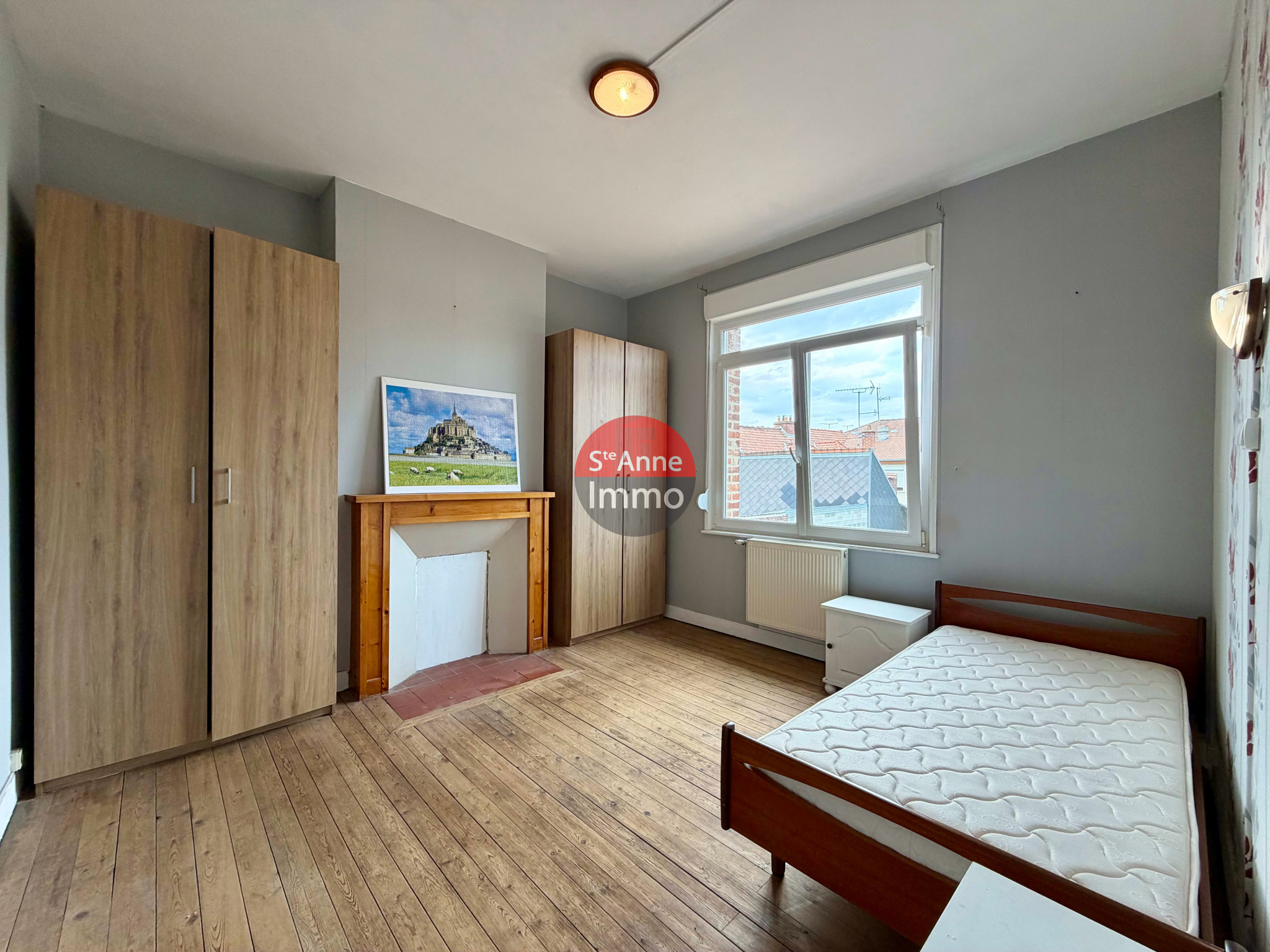 Immo80 – L'immobilier à Amiens et dans la Somme-ALBERT – MAISON MITOYENNE – 127m2 – 3 CHAMBRES – BUREAU – JARDIN