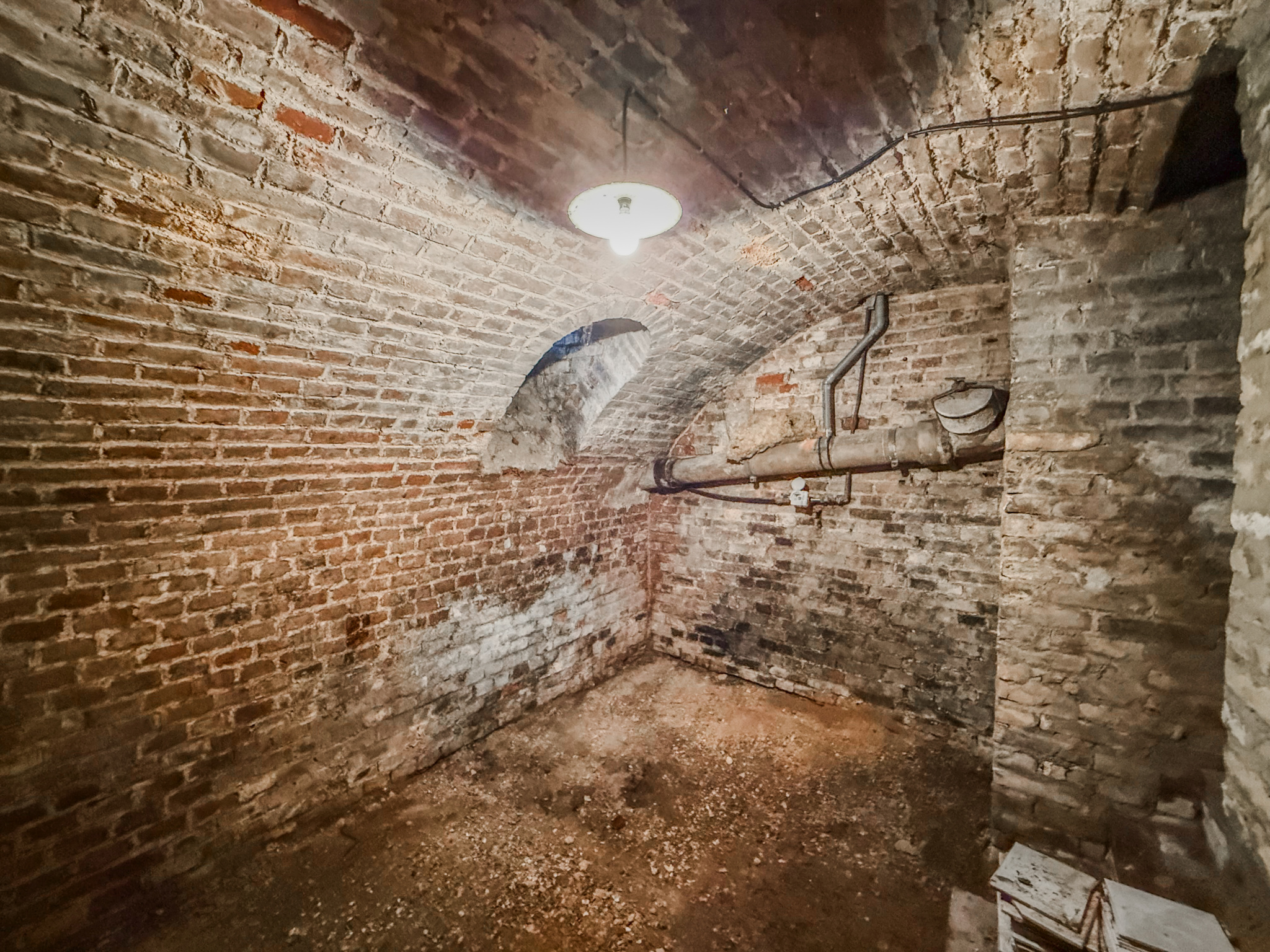 Immo80 – L'immobilier à Amiens et dans la Somme-AMIENS OUEST – MAISON MITOYENNE – 2 CHAMBRES