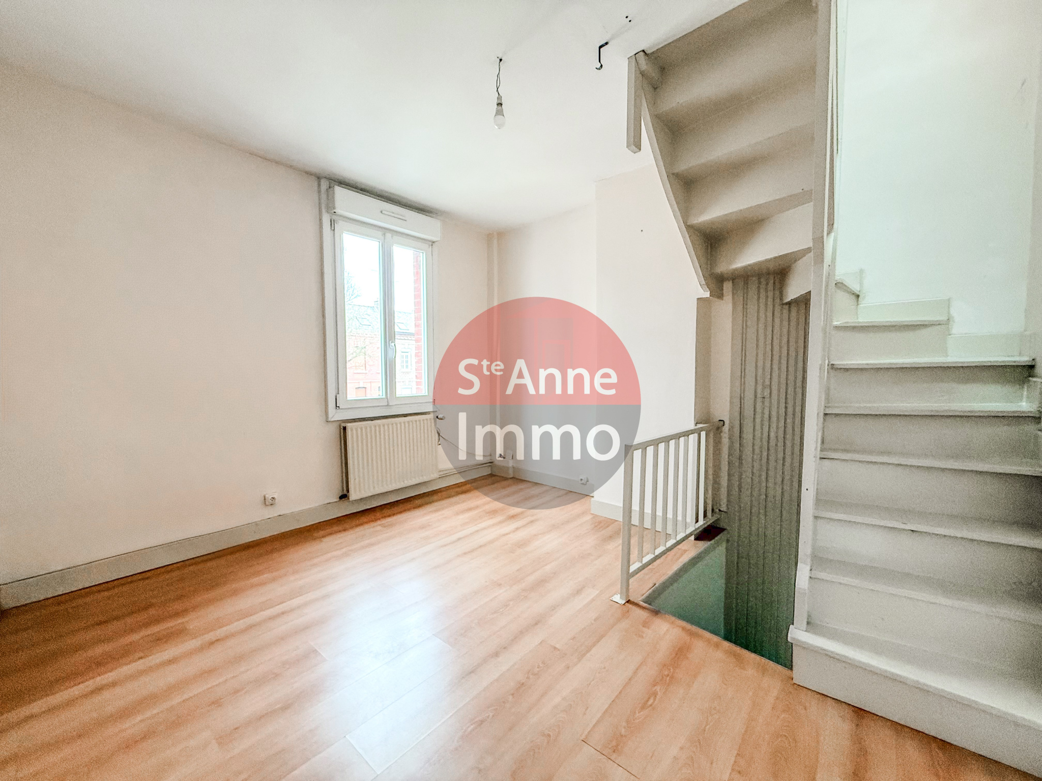 Immo80 – L'immobilier à Amiens et dans la Somme-AMIENS OUEST – MAISON MITOYENNE – 2 CHAMBRES