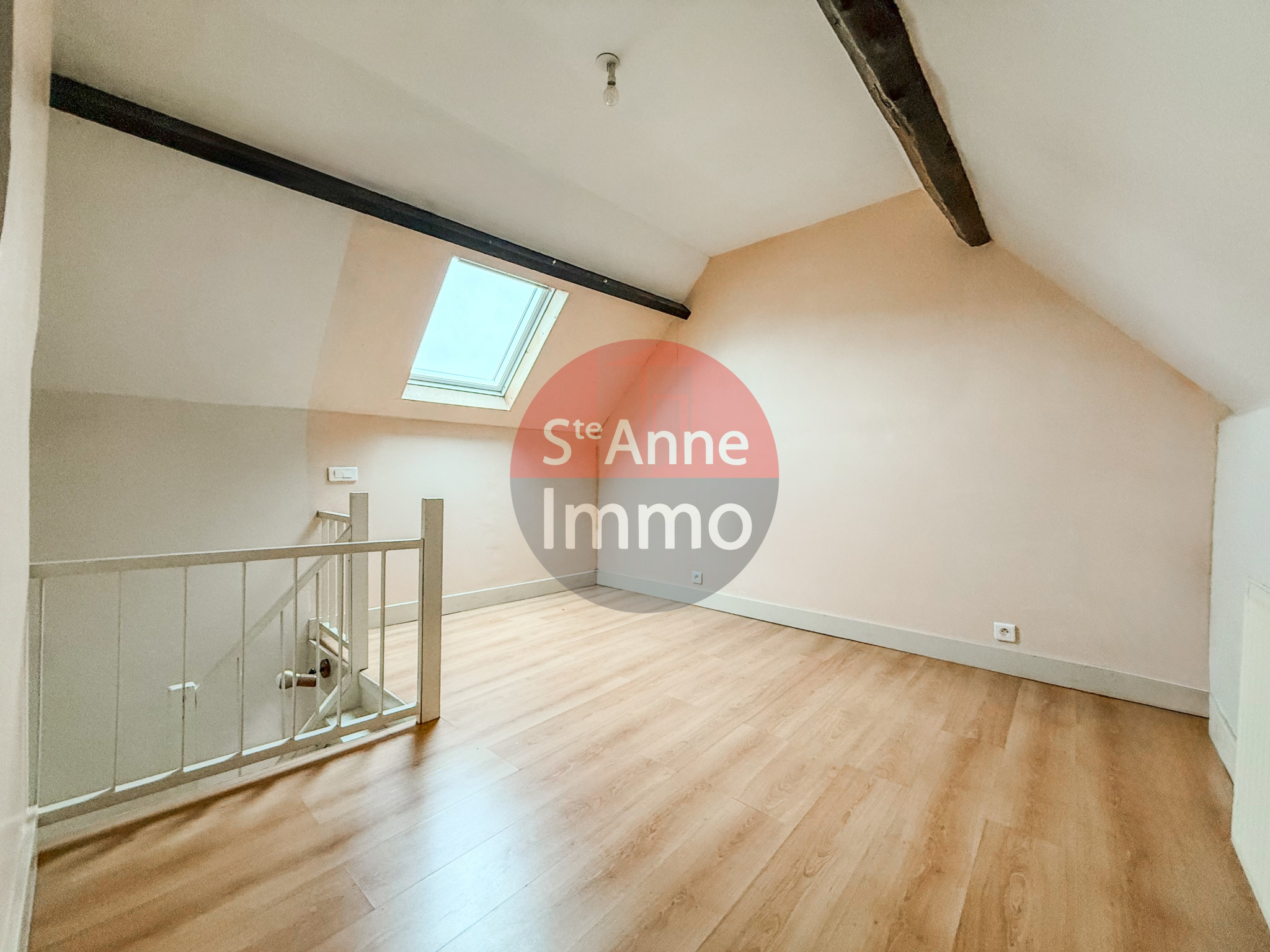 Immo80 – L'immobilier à Amiens et dans la Somme-AMIENS OUEST – MAISON MITOYENNE – 2 CHAMBRES