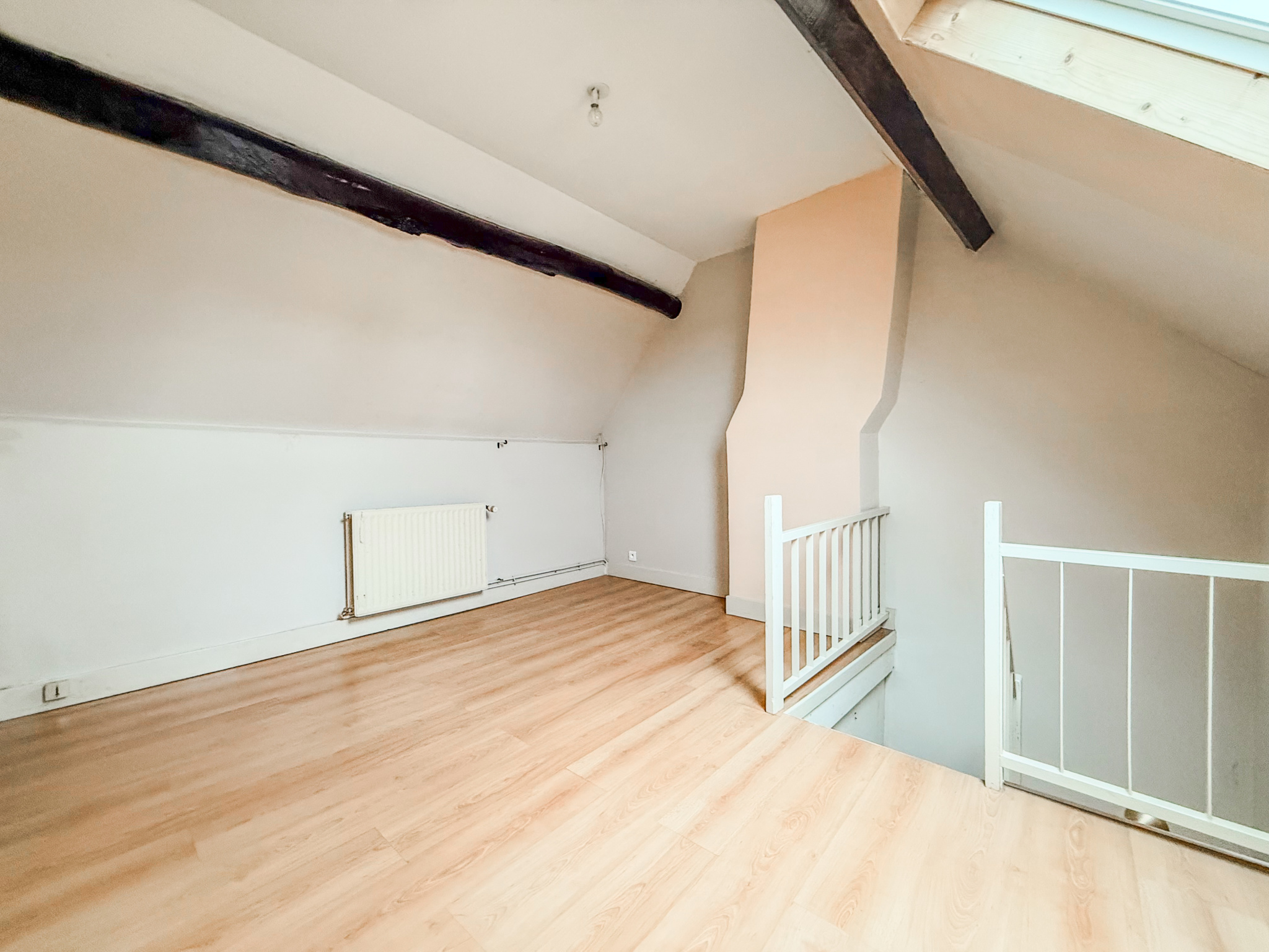 Immo80 – L'immobilier à Amiens et dans la Somme-AMIENS OUEST – MAISON MITOYENNE – 2 CHAMBRES