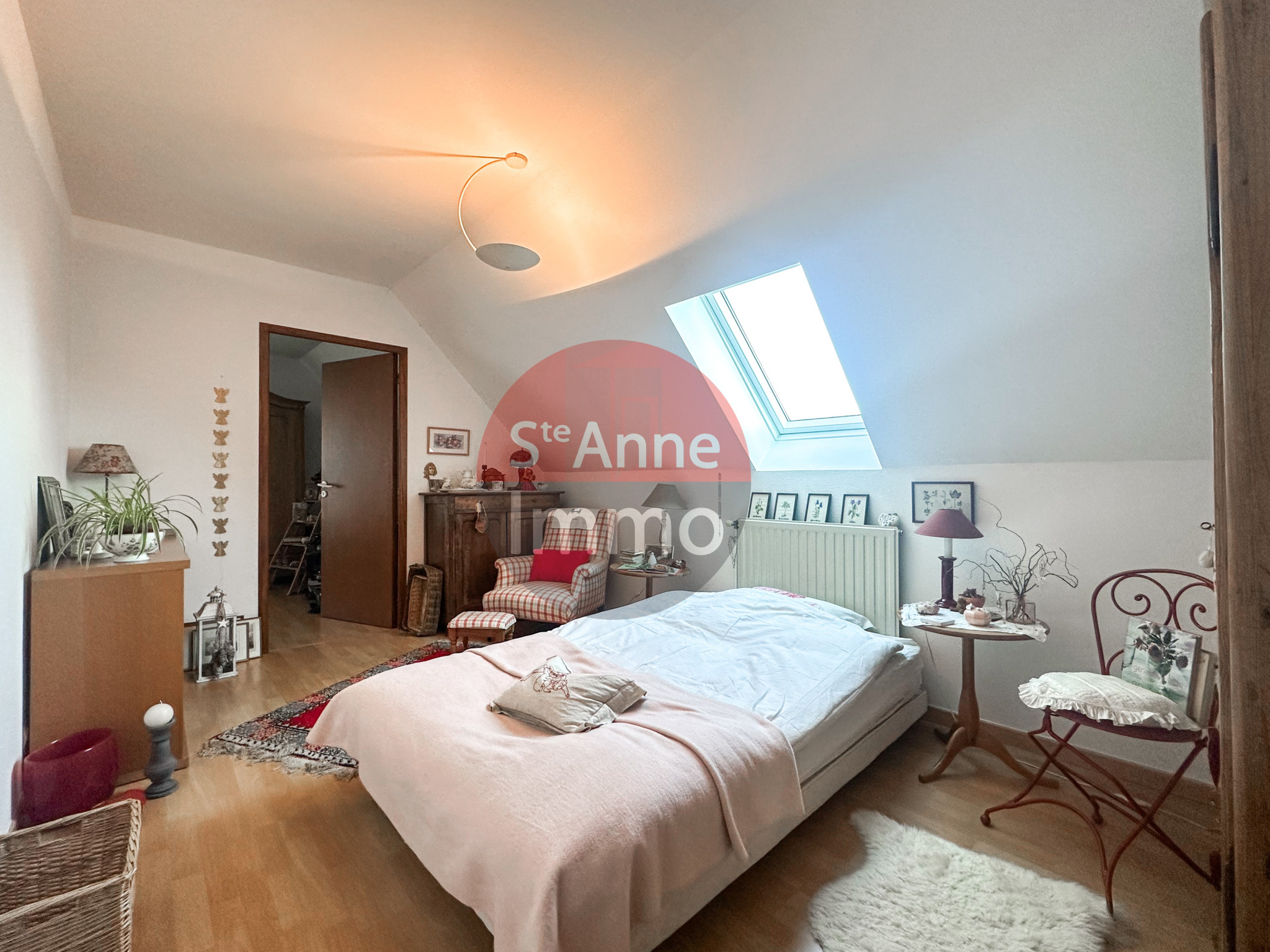 Immo80 – L'immobilier à Amiens et dans la Somme-MONTDIDIER – PAVILLON INDIVIDUEL – SOUS-SOL COMPLET – 6 CHAMBRES
