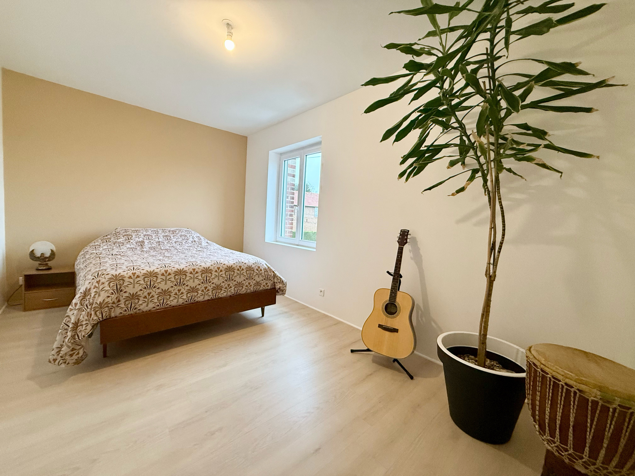 Immo80 – L'immobilier à Amiens et dans la Somme-MOREUIL – CASTEL – ENSEMBLE IMMOBILIER – 2 MAISONS + SALLE DES FETES – GARAGES – JARDIN